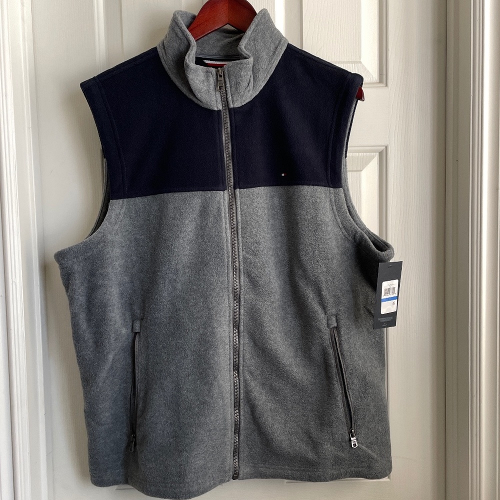 NWT Tommy Hilfiger Zip Up Fleece Vest